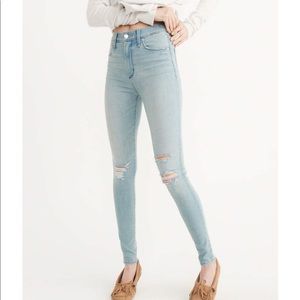 Abercrombie & Fitch Simone Skinny Jeans
